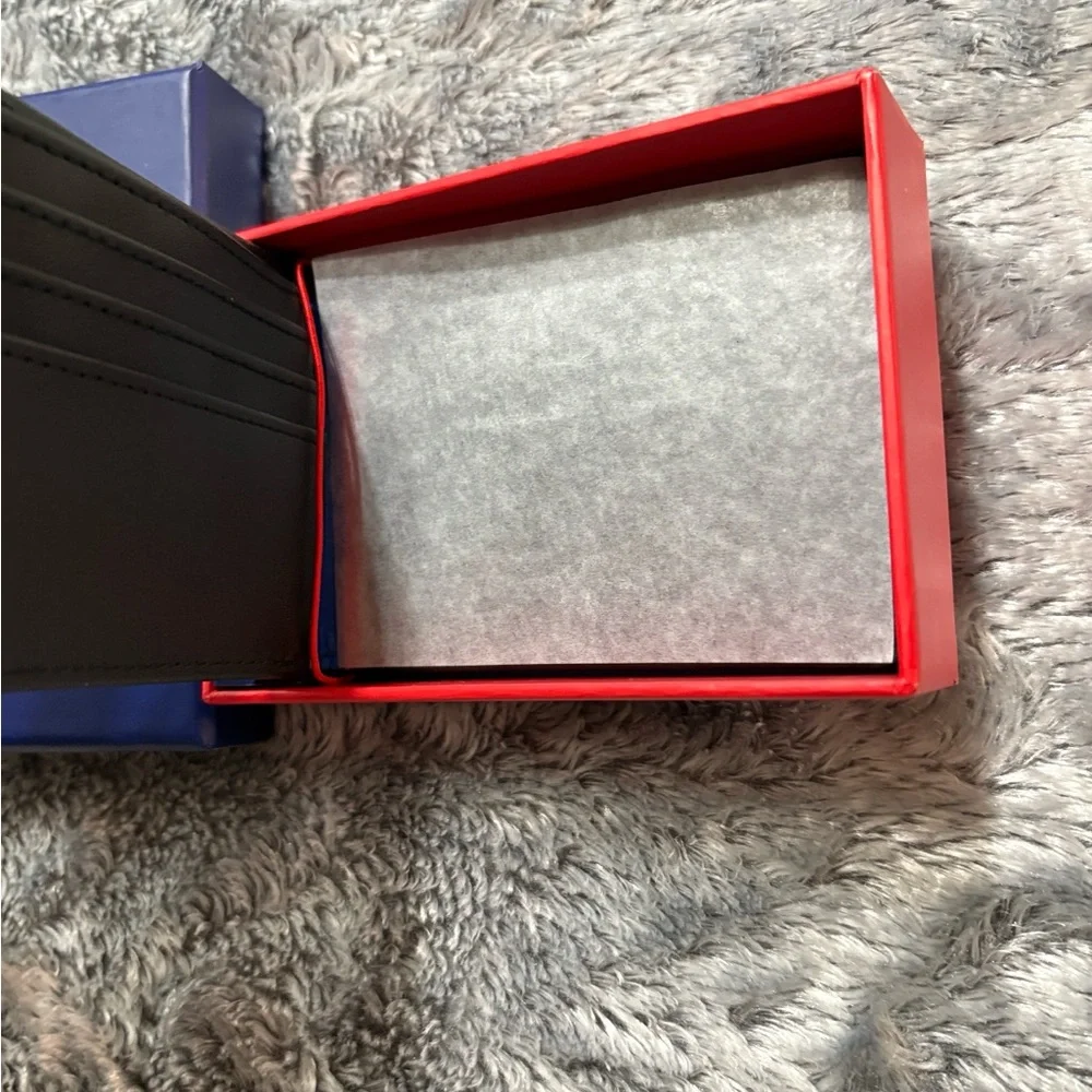 Men’s Champion Wallet